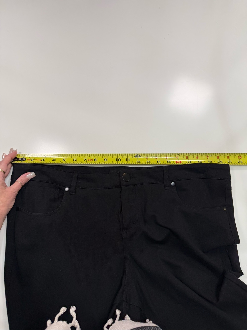 torrid Black Ankle Ponte Pull-On Pants - Picture 5 of 8